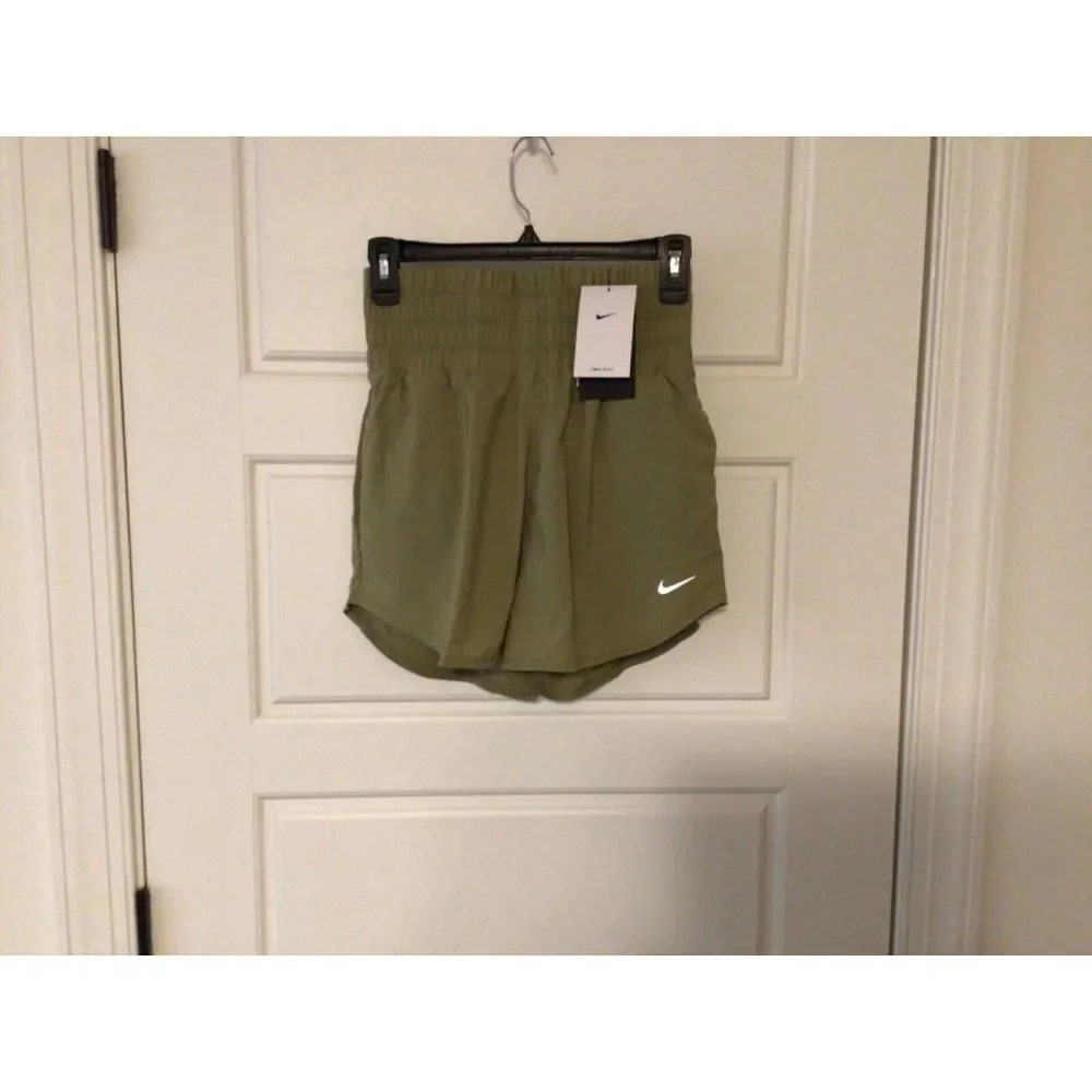 Women's Nike DX6642 Dri-Fit Ultra High-Waisted 3